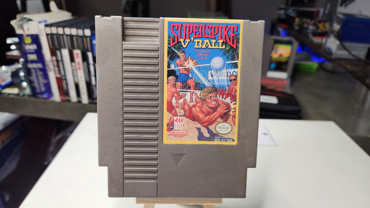 Super Spike Volleyball